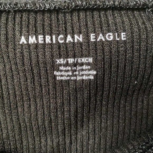 AMERICAN EAGLE OFF THE SHOULDER TOP - Picture 3 of 3